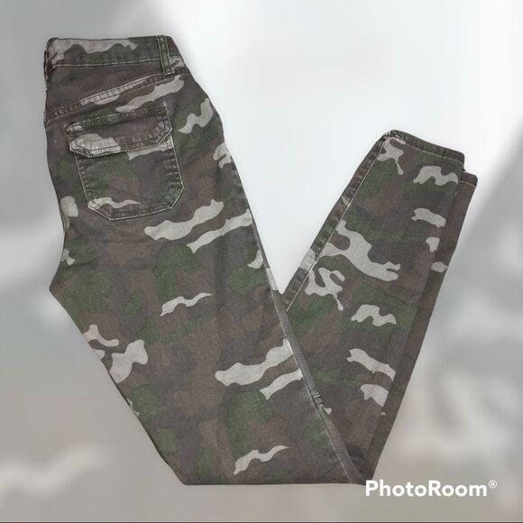 William Rast Cargo Jane Skinny Camo Pants Size 26 Camoflauge - Picture 3 of 14